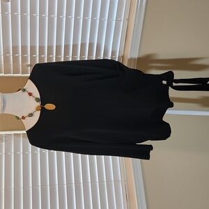 🎁Coldwater Creek Black Pullover Light Sweater - Size L